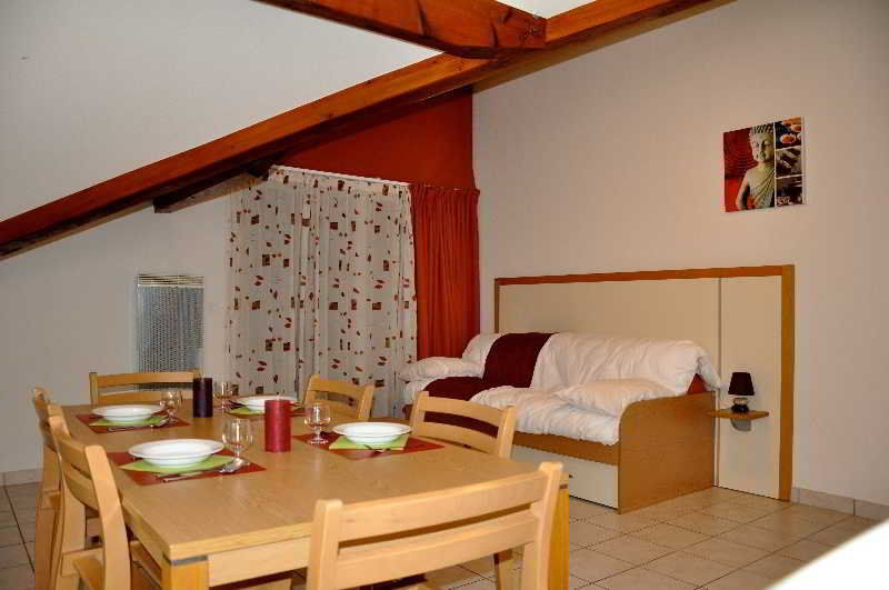Comfort Aparthotel Divonne La Versoix Exterior photo