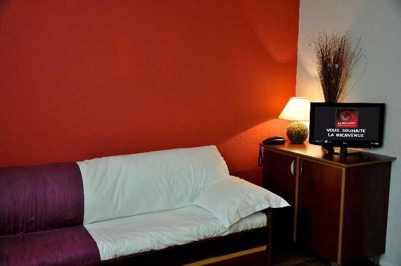 Comfort Aparthotel Divonne La Versoix Exterior photo